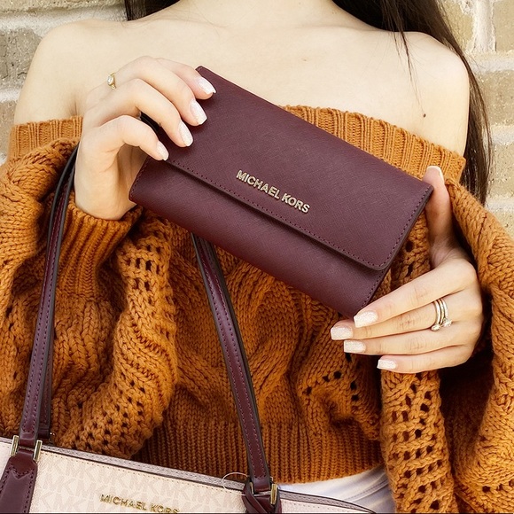 Gaby’sBags👜💕Michael Kors Crossbody&Wallet SET - Picture 3 of 5